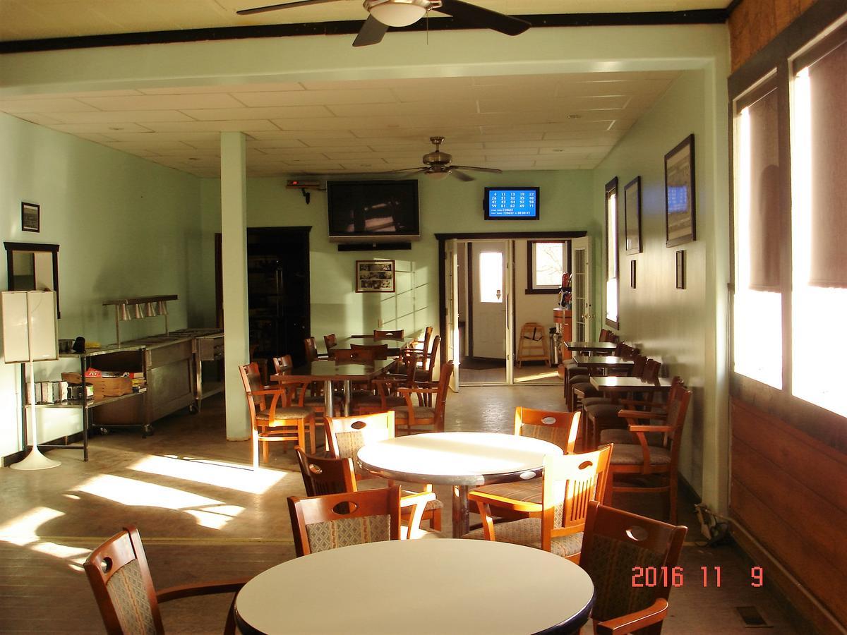 Simpson Hotel מראה חיצוני תמונה