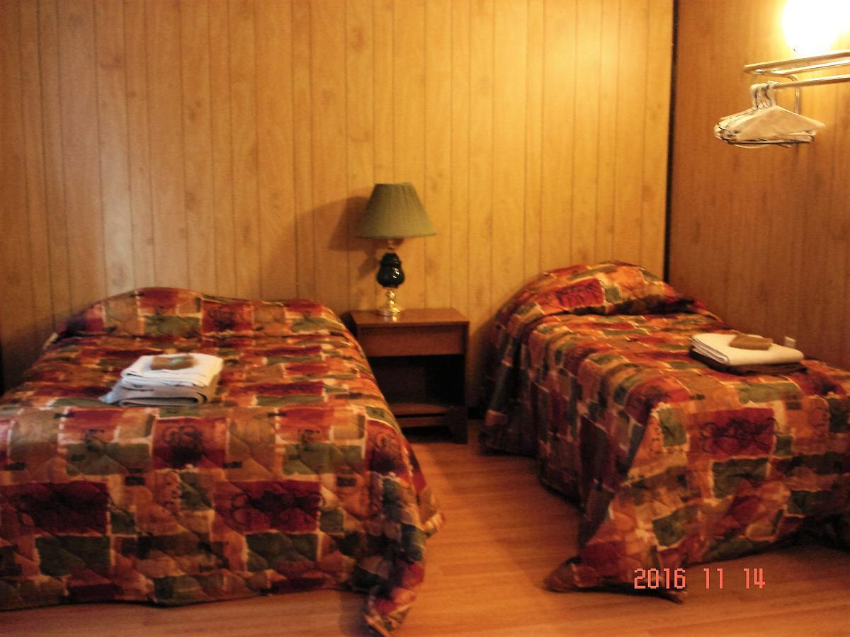 Simpson Hotel מראה חיצוני תמונה